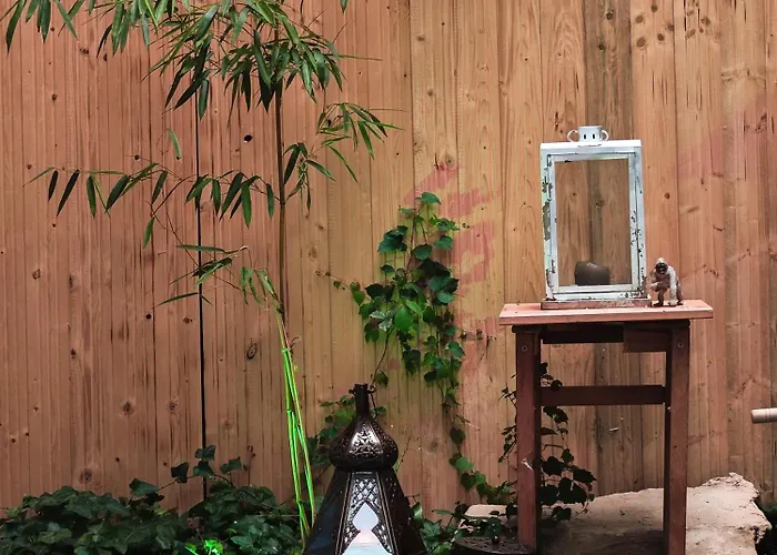 Vintage With Garden View براتسيلافا