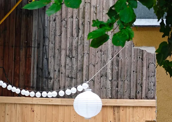 Vintage With Garden View شقة براتسيلافا