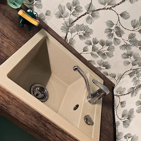 Vintage With Garden View * براتسيلافا